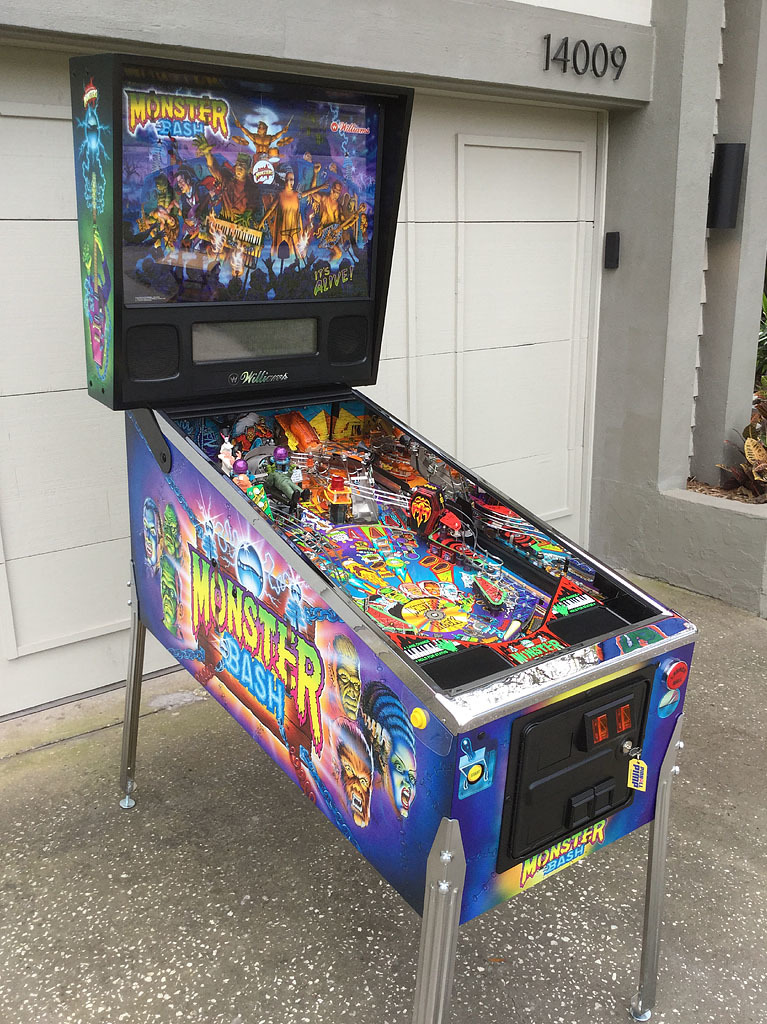 Williams MONSTER BASH